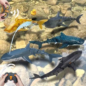 Creative Remote Control Fish Shark Electric 24g Radio RC Animal Robot Publiage éducatif Baignier pour le garçon pour garçon enfant Submarine 240417