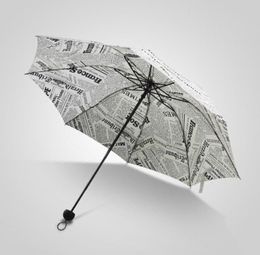 Creatieve retro krant Sunny Umbrella Dual Use Trifold Fold Men Women Student Fashion Persoonlijkheid Geschenk paraplu hele1408909