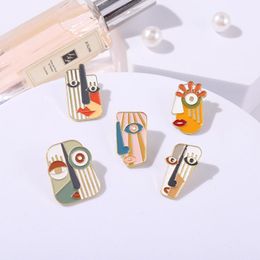 Creatieve trendy cartoon Funny Art Mask Oil Drop Rapel broche Badge Pin denim tas cadeau mannen vrouwen mode sieraden doek decoratie