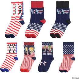 Calcetines creativos de Trump Make America Great Again Again National Flag Stars Stockings Mujeres divertidas para hombres casuales Calcetines de algodón