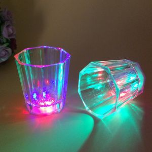 Verres à vin créatifs petit anis étoilé LED tasses lumineuses bar mariage cadeau clignotant tasse colorée LK265
