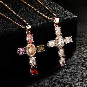 Creatieve dames kleurrijke kubieke zirkonia kruis hanger ketting glanzende multi -kleuren kristallen hiphop mode 14k echt goud vergulde cz stenen sieraden geschenken voor meisjes