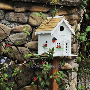 Creatief houten vogelhuisje hangen aan boomtuin terrasratio buiten decoratie vogels nestdecoratie wilde vogelbescherming 240419