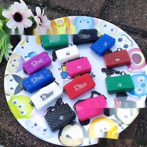 Creatividad Presbicia Coche Llavero Monedero Colgante Charm Joyería Pequeño bolso de perfume diseño modelado bolso llavero bolso diseño bolso colgante