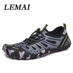 Chaussures de berceau pour hommes pieds nus hommes chaussures de plage chaussures de natation en plein air chaussettes chaussures d'eau à séchage rapide femmes chaussures en amont Y0714