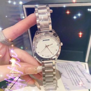 Crime Bee Femmes célèbre designer montres à quartz 37mm classique pleine fine ceinture en acier inoxydable montre étanche super lumineux Wa253P