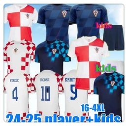 Croacia 2024 2025 Jerseys de fútbol modric de Mandzukic Perisic Kalinic 2024 Euro Cup Croacia Camisa de fútbol Kovacic Rakitic Kramaric Men Kit Kit Uniformes