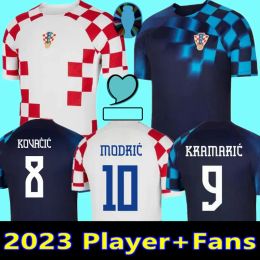 Croatie Soccer Jerseys 2023 2024 Accueil 10 Modric 7 Brekalo Perisic Chemise Away Brozovic Kramaric Rebic # 1 LIVAKOVIC Football de l'équipe nationale Uniforme Hommes Kit-02