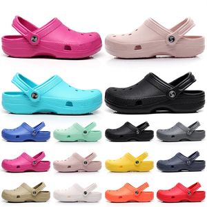 Croces heren dames designer sandalen klomp heren zomer strandslippers kinderen volwassen waterdichte dia's balck wit roze blauw dames Nursing Hospital buitenschoenen