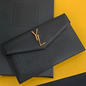 Bolsos de cuero de cocodrilo Bolsos de sobre con solapa Carteras de caviar Almacenamiento con solapa para mujer Bolso de embrague de diseñador Bolso cruzado de lujo Bolso de cuero genuino Bolso de mano de moda