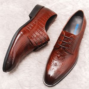 Crocodile Patroon Mens Dress Shoes Echt lederen Oxford schoenen voor mannen Black Bourgondische veter Pointy Wedding Heren Formele schoenen