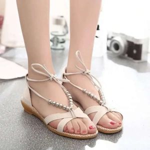 Crocus Girl Thong Woman Fashion Sandals Trainers Word Déduction House Summer Lace Up Beef Tendon Loafers 2024 T2PR # 411 2908