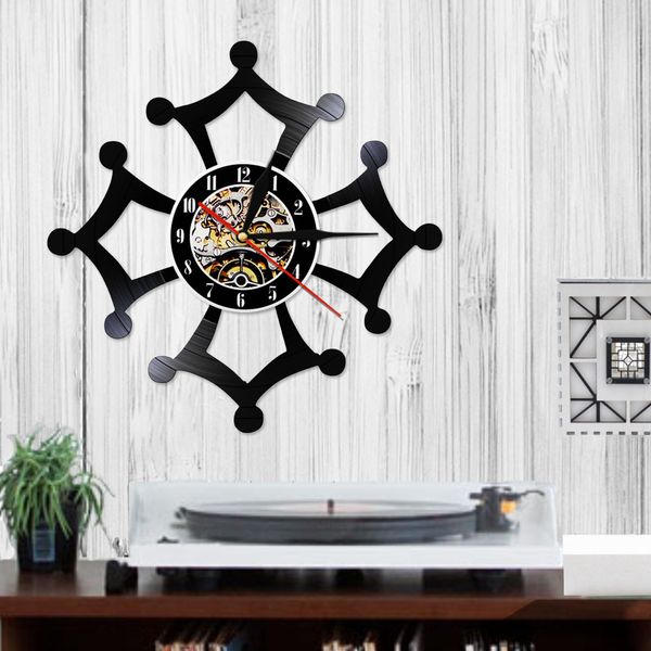 Croix Occitane Art Vinyl Record Wall Clock Occitania Símbolo Occitane Movimiento silencioso Reloj de luz de noche colgante