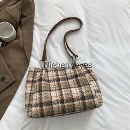 Cross Body Advanced Bag für Damen 2023 Neue modische Umhängetasche mit großem Fassungsvermögen und einfacher Tragetasche Bagblieberryeyes