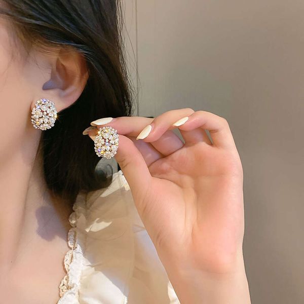 Boucles d'oreilles transfrontalières en argent S925, aiguille géométrique, perle incrustée de Zircons, fleur, bijoux à la mode pour femmes, vente en gros, offre spéciale