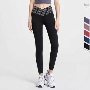 Tenues de yoga imprimées croisées Pantalons Barbie Leggings pour femmes Taille haute Hip Lift Slim Tight Running Fitness Gym Vêtements Workout Pantalons décontractés