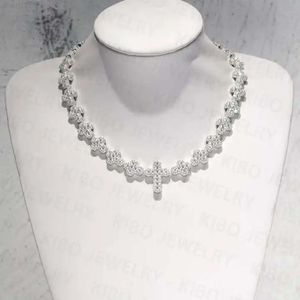 Cross Trendy Iced Out Sterling Sier Ronde en Baguette Moissanite ketting voor heren