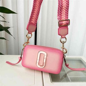 Sacs à bandoulière Sac de créateur Sacs à bandoulière Designer New Hangbags Gradient Pink Messenger Camera Luxury Wide Strap Small Square Crossbody Bags