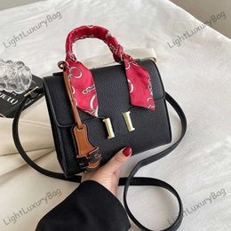 Sacs à bandoulière pour femmes nouveau Style petit sac carré de luxe de haute qualité sac à main grande capacité épaule fourre-tout mode bandoulière portefeuilles classique femme sac à main 230809