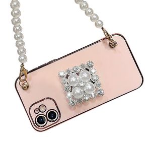 Crossbody Cell Phone Cases Luxury Mobilephone Case Strass Housse de protection Design Premium Pearl Strap Covers pour iPhone 14 13 12 11 Pro XS Max XR Plus Anti-drop