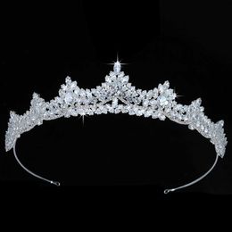 Crown Hadiyana Trendy Dignified Vrouwen Bruiloft Haaraccessoires Cubic Zirconia Luxe Haar Sieraden BC5534 Couronne de Mariage X0625