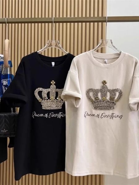 Crown Pearl Letter Womens Plus Taille T-shirt XL-4XL Diamond Edge Womens T-shirt 2024 Coton d'été