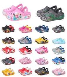 CRSC BOURDEN GILL KIDS Designer Sandalen Slides Slippels Studenten Slides Cartoon Dog Unicorn CAR Waterdicht schoenen Ziekenhuis Nursi77373333