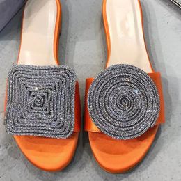 Crystal agit le rôle de la cheville - chaussures à talons sandales à nouer, femmes à la fête, chaussures à bout ouvert usine de cuir de veau miroir loisirs pantoufles féminines designers de luxe