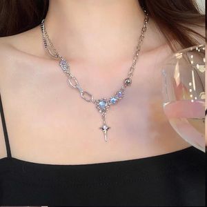 Crystal Angel Wings Heart Pendant Colliers Ladies Girl Simple Y2k Rose blanc Zircon Love Elegant Collier Femmes Bijoux 240521