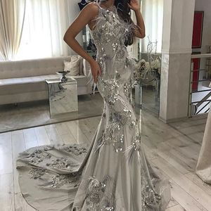 Cristal perlé plume robes de bal 2018 bijou cou sans manches balayage train robe de soirée glamour longue robe de soirée sexy femmes robes formelles