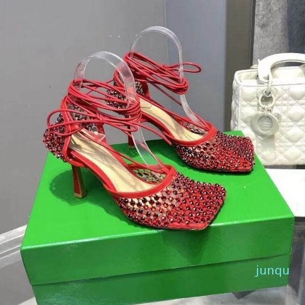 cristal décoratif sandales à talons hauts designer de luxe sexy évider chaussures de banquet de mariage 9.5cm en cuir maille anneau d'orteil carré Chaussures à lacets pour femmes