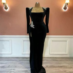 Crystal Designer Shede Avondjurk Sexy High-Split Black Prom Jurk Ruffles Hot Sale Sweep Train Custom Made Runway Fashion Jurk