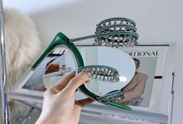 Crystal Diamond Embellido de tacones de aguja Sandalias de 10 mm Rhine Stone Última noche verde Dres Mujeres Diseñadores de lujo de alto tacón W7839296