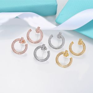 Boucles d'oreilles en cristal S925 en argent Sterling, marque de luxe de styliste pour femmes, boucles d'oreilles à breloques plaquées or et argent, accessoires de bijoux de mode, vente en gros, cadeau d'amant