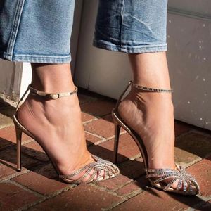 Sandales à bobines à bande de cheville incrustées de cristaux escarpins d'été femmes talons de fête designers de luxe chaussures d'usine de chaussures hautes 35-42 avec boîte