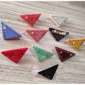 Crystal Letter Triangle Hair Clips Special Design Letter Barrettes Fashion Hair Accessoires