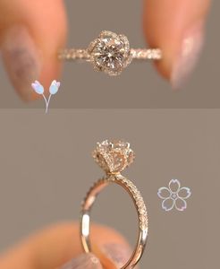Bagues en cristal pour femmes mode fleur argentée mariage bague pour femme marque de luxe bijoux cadeaux accessoires