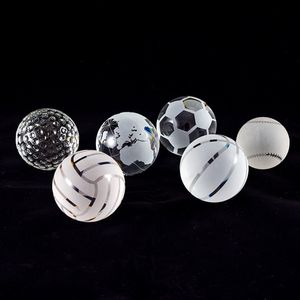 Crystal Sport Ball Decoratief 20-50 mm Glas Feng Shui Sphere Ball Golfbal Basketbal Baseball Office Desktoptopbirthday Sport Gift