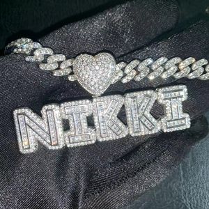 Crystal Sugar Alfabet Number Love Buckle Pendant aangepaste naam Letter ketting Fit Cubaanse ketting