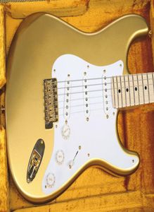 CS 1956 ST NOS MAPLE FB GOLD HAUTWARE AZTEC GOLD GGDPG Guitare électrique1105858