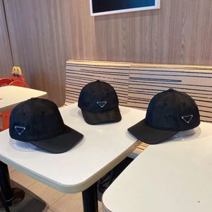 Ct cap Livraison gratuite Nouvelle arrivée os Visière incurvée Casquette Casquette de baseball femmes gorras Snapback Caps Ours papa polo chapeaux pour hommes hip hop