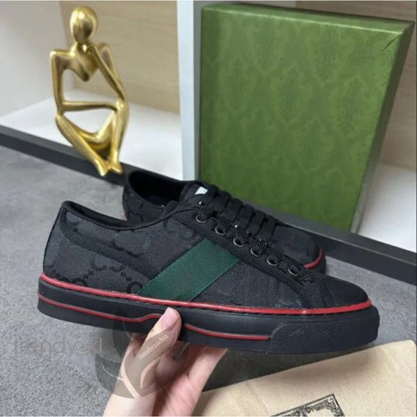 Cucci Chaussures Designer Canvas Sneaker Men Chaussures Taille 36-42 Blue Green Sports Sneakers Trainer Web Stripe Rubber Sole Stretch Cotton Low Top Sneakers 16