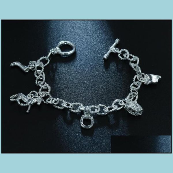 Bracelet de chaussure de cheval de manchette Mode Charms exquis Bracelets Pendentif Femmes Modèles simples Cadeau d'anniversaire personnalisé Couleur Sier Drop D Dhwqz