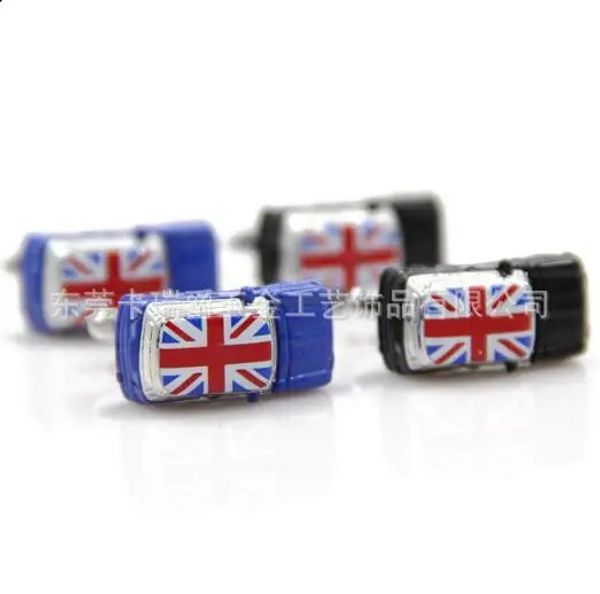 Gemelos 10 pares o 1 par de gemelos de coche 3D de estilo británico novedosos, gemelos de esmalte de cobre de calidad, accesorios de joyería para hombres al por mayor 231109