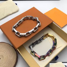 Manchette De Luxe Uni Bracelet De Mode Bracelets Pour Homme Femmes Designer Bijoux 3 Modèle En Option Avec Canal Boîte Drop Delivery Dh5Jm