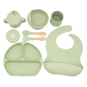 Tasses Plats Ustensiles 6/7PCS Bébé Silicone Alimentation Vaisselle Ensembles Antidérapant Ventouse Bol Assiette À Manger Avec Couvercle Bavoirs Cuillère Fourchette Sippy Tasse Plats 230428