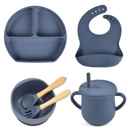 Tazas Platos Utensilios 6PCSSet Plato de comedor de silicona para bebés con lechón Tazón Sippy Cup Baberos Cuchara Tenedor BPA Niños sin alimentación Vajilla 230621