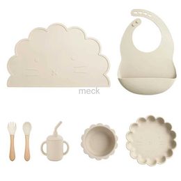 Kopjes Gerechten Gebruiksvoorwerpen 7 stks/set Baby Siliconen Kinderservies Waterdicht Slab Food Grade Baby Gerechten Plaat Zuigkom Pasgeboren Sippy Cup En Lepel 240329