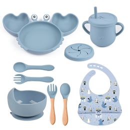 Tasses Vaisselle Ustensiles 8 pièces / set vaisselle en silicone pour bébé dessous de verre plateau bavoir cuillère fourchette ensemble alimentation antidérapante pour enfants vaisselle sans BPA 230615