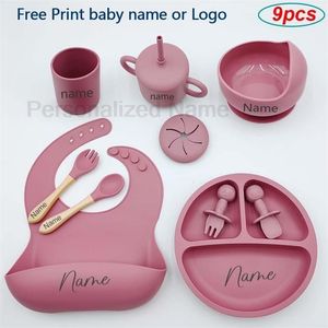 Cups Dishes Utensils 9Pcs Baby Silicone Feeding Sets Suction Cup Bowl Dishes Kids Spoon Fork Feeding Snack Cup Personalized Name Baby's Tableware 231006